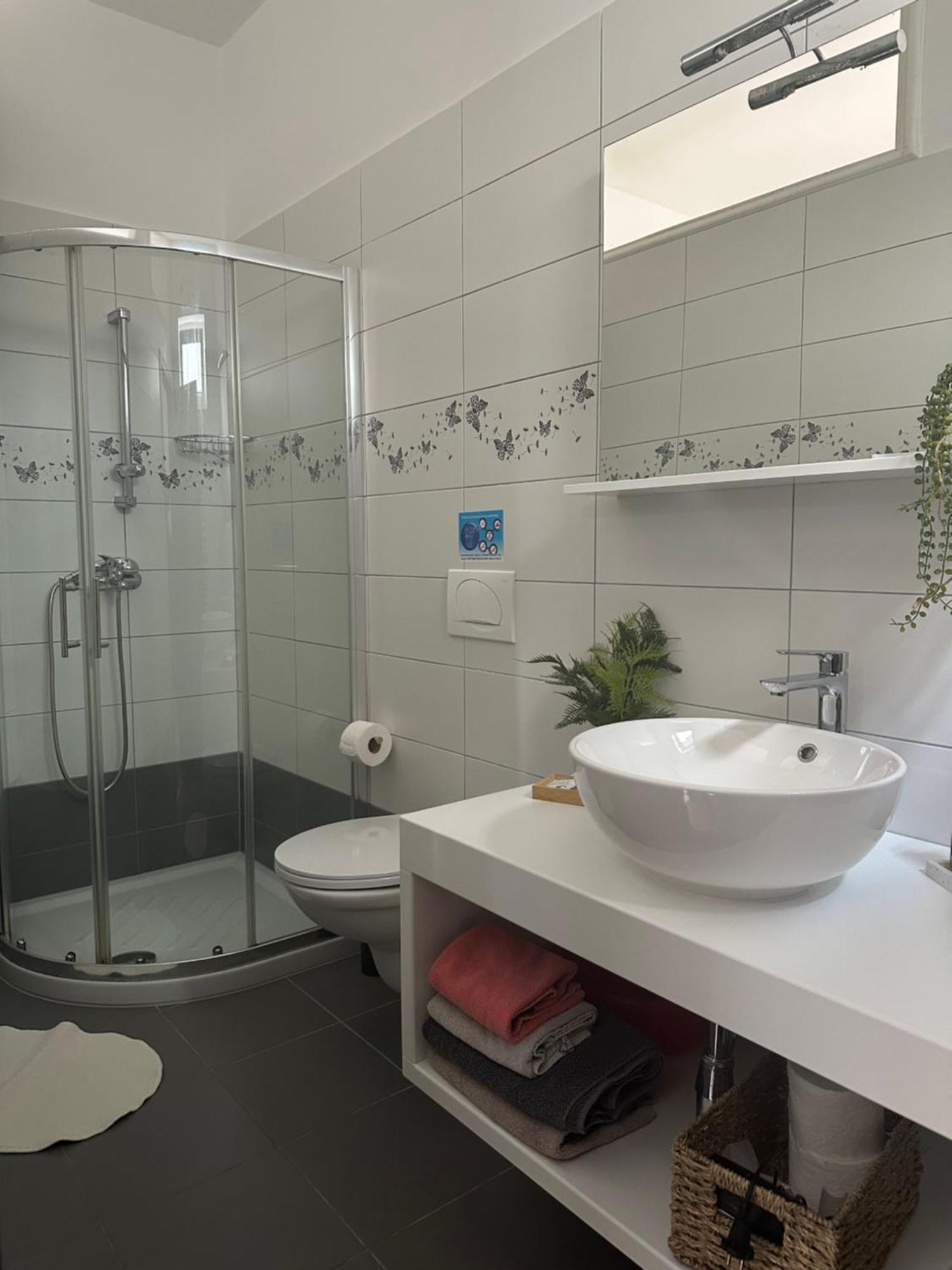 Apartments Peloza بوريتش المظهر الخارجي الصورة