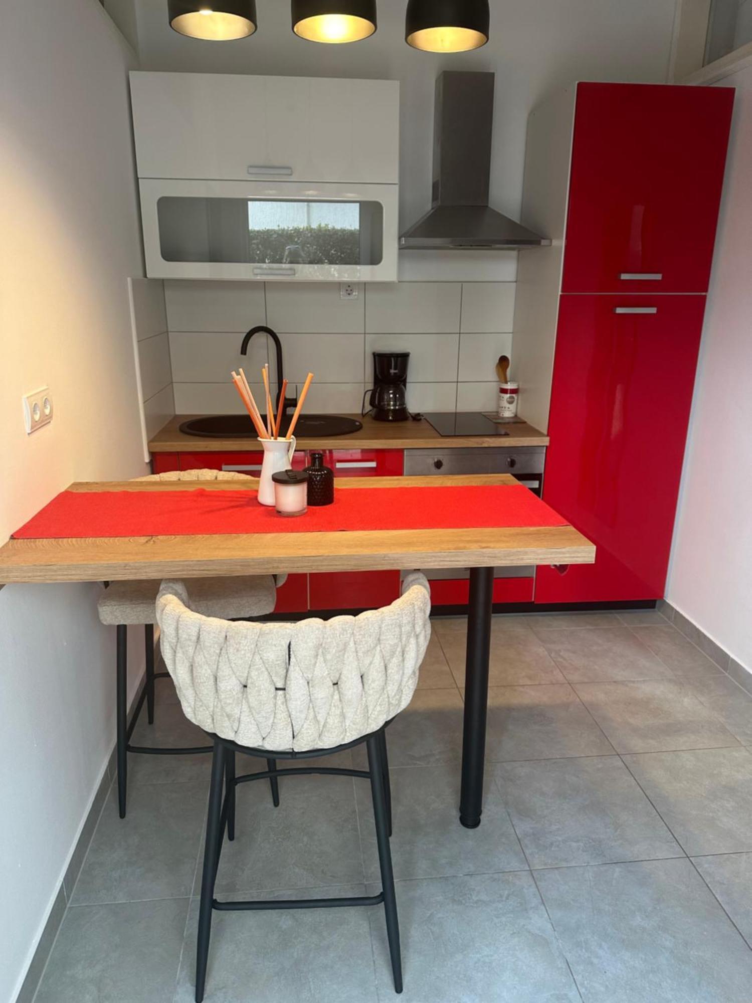 Apartments Peloza بوريتش المظهر الخارجي الصورة