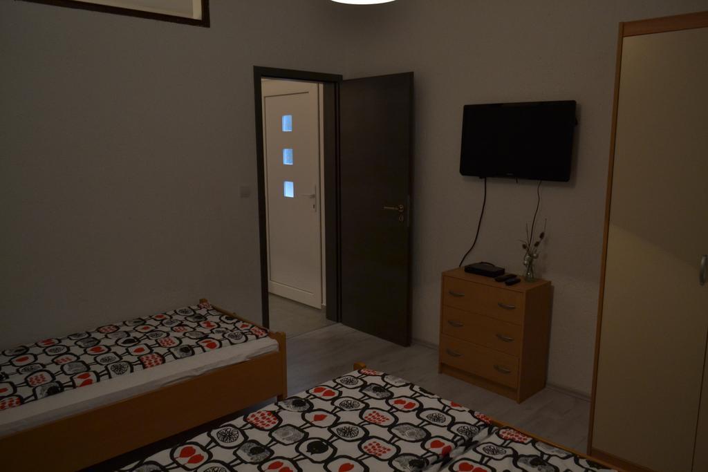 Apartments Peloza بوريتش الغرفة الصورة