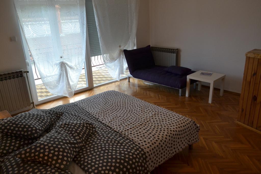 Apartments Peloza بوريتش الغرفة الصورة