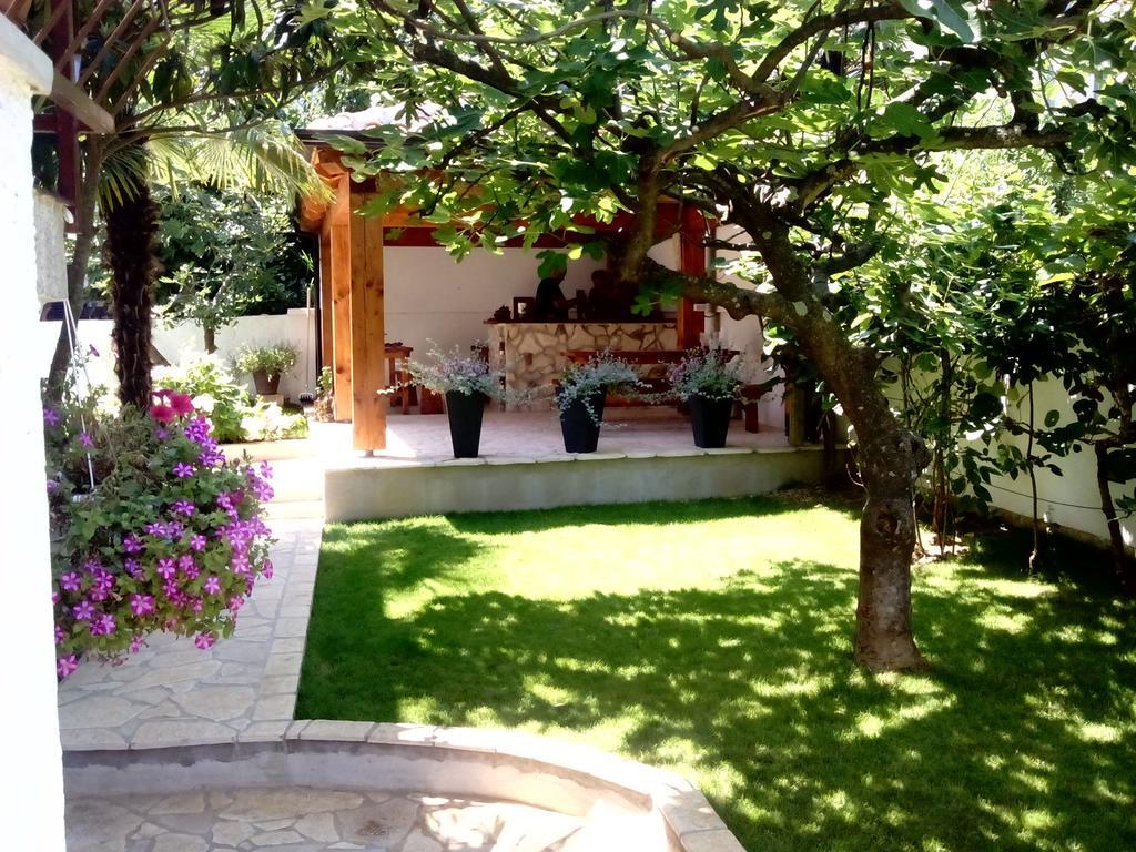 Apartments Peloza بوريتش الغرفة الصورة